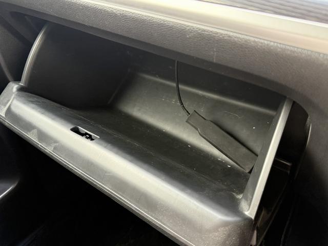 ステップワゴンスパーダ ｅ：ＨＥＶスパーダ　Ｇ・ＥＸ　ホンダセンシング　純正９型ナビ／両側電動スライドドア／地デジ／バックカメラ／衝突軽減ブレーキ／ＥＴＣ２．０／シートヒーター／ハーフレザー／クルーズコントロール／ＬＥＤヘッドライト／Ｂｌｕｔｏｏｔｈ接続可能（71枚目）