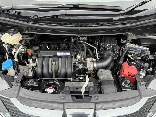 フリード＋ハイブリッド ハイブリッドＥＸ　令和１年登録／Ｓ・Ｃパッケージ／純正ナビ／地デジ／バックカメラ／両側電動スライドドア／衝突軽減ブレーキ／クルーズコントロール／ＥＴＣ／純正１５インチＡＷ／ＬＥＤヘッド／スマートキー／プッシュスタート／（77枚目）