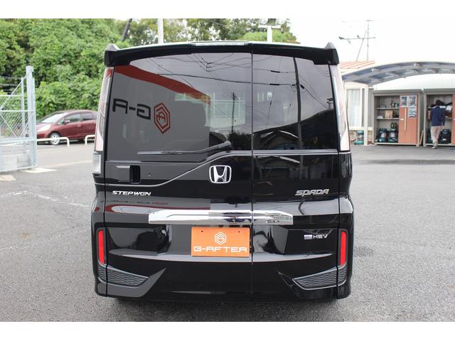 ステップワゴンスパーダ ｅ：ＨＥＶスパーダ　Ｇ　ホンダセンシング　ＭＯＰ１０型ナビ／両側電動スライドドア／衝突軽減ブレーキ／地デジ／バックカメラ／ＥＴＣ２．０／ＬＥＤ／純正１６インチアルミホイール／プッシュスタート／スマートキー／（12枚目）