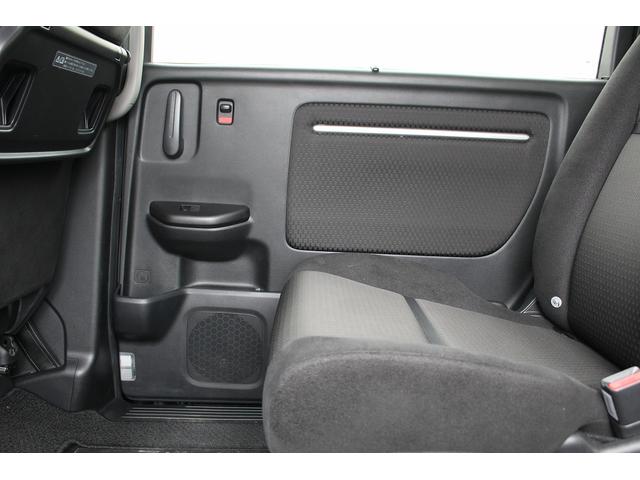 ステップワゴンスパーダ ｅ：ＨＥＶスパーダ　Ｇ　ホンダセンシング　ＭＯＰ１０型ナビ／両側電動スライドドア／衝突軽減ブレーキ／地デジ／バックカメラ／ＥＴＣ２．０／ＬＥＤ／純正１６インチアルミホイール／プッシュスタート／スマートキー／（35枚目）