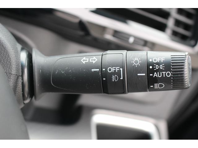 ステップワゴンスパーダ ｅ：ＨＥＶスパーダ　Ｇ　ホンダセンシング　ＭＯＰ１０型ナビ／両側電動スライドドア／衝突軽減ブレーキ／地デジ／バックカメラ／ＥＴＣ２．０／ＬＥＤ／純正１６インチアルミホイール／プッシュスタート／スマートキー／（53枚目）