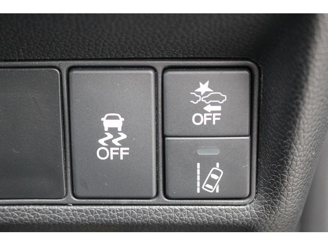 ステップワゴンスパーダ ｅ：ＨＥＶスパーダ　Ｇ　ホンダセンシング　ＭＯＰ１０型ナビ／両側電動スライドドア／衝突軽減ブレーキ／地デジ／バックカメラ／ＥＴＣ２．０／ＬＥＤ／純正１６インチアルミホイール／プッシュスタート／スマートキー／（61枚目）