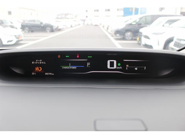 ステップワゴンスパーダ ｅ：ＨＥＶスパーダ　Ｇ　ホンダセンシング　ＭＯＰ１０型ナビ／両側電動スライドドア／衝突軽減ブレーキ／地デジ／バックカメラ／ＥＴＣ２．０／ＬＥＤ／純正１６インチアルミホイール／プッシュスタート／スマートキー／（65枚目）