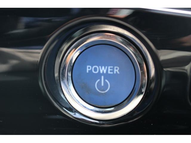 プリウス Ａツーリングセレクション　黒革シート　ナビ　地デジ　バックカメラ　シートヒーター　寒冷地仕様　ＬＥＤヘッド　衝突軽減ブレーキ　アダプティブクルーズコントロール　インテリジェントクリアランスソナー　ブラインドスポットモニター（6枚目）