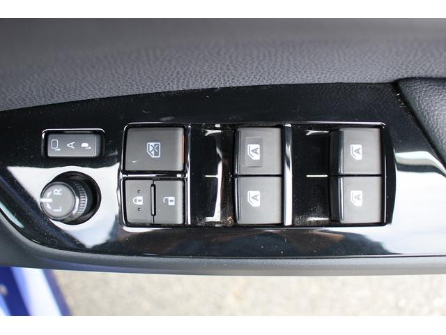 プリウス Ａツーリングセレクション　黒革シート　ナビ　地デジ　バックカメラ　シートヒーター　寒冷地仕様　ＬＥＤヘッド　衝突軽減ブレーキ　アダプティブクルーズコントロール　インテリジェントクリアランスソナー　ブラインドスポットモニター（71枚目）