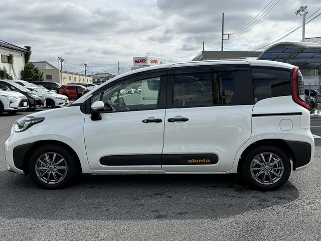 シエンタ ハイブリッドＺ　７人乗り／メーカー１０．５型ナビ／両側電動スライドドア／衝突軽減ブレーキ／地デジ／バックカメラ／レーダークルーズコントロール／ステアリングヒーター／ＥＴＣ／ＬＥＤヘッドライト／シートヒーター（14枚目）