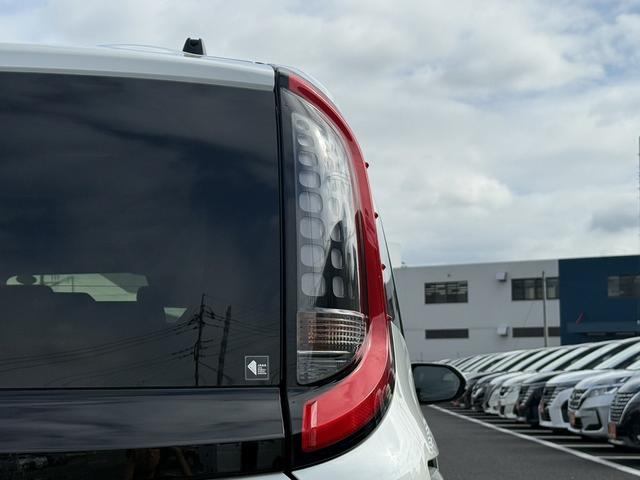 シエンタ ハイブリッドＺ　７人乗り／メーカー１０．５型ナビ／両側電動スライドドア／衝突軽減ブレーキ／地デジ／バックカメラ／レーダークルーズコントロール／ステアリングヒーター／ＥＴＣ／ＬＥＤヘッドライト／シートヒーター（20枚目）