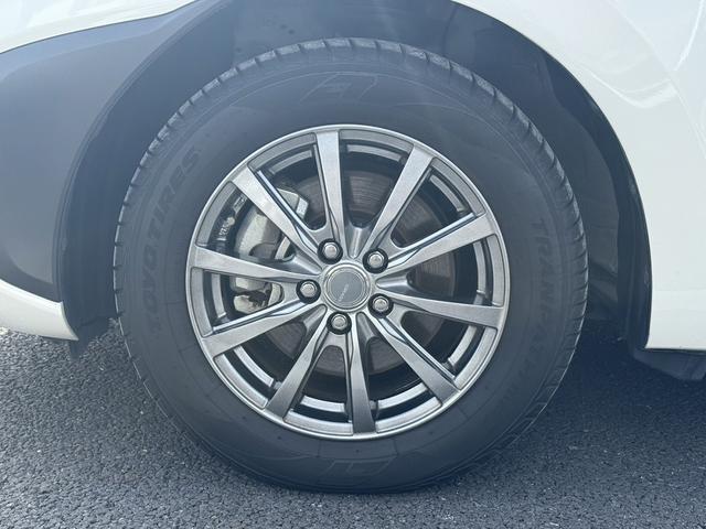 シエンタ ハイブリッドＺ　７人乗り／メーカー１０．５型ナビ／両側電動スライドドア／衝突軽減ブレーキ／地デジ／バックカメラ／レーダークルーズコントロール／ステアリングヒーター／ＥＴＣ／ＬＥＤヘッドライト／シートヒーター（23枚目）