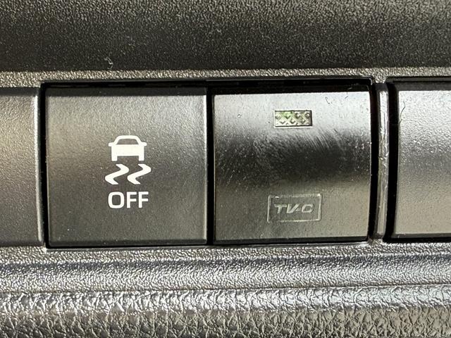 シエンタ ハイブリッドＺ　７人乗り／メーカー１０．５型ナビ／両側電動スライドドア／衝突軽減ブレーキ／地デジ／バックカメラ／レーダークルーズコントロール／ステアリングヒーター／ＥＴＣ／ＬＥＤヘッドライト／シートヒーター（54枚目）