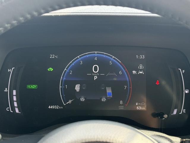 シエンタ ハイブリッドＺ　７人乗り／メーカー１０．５型ナビ／両側電動スライドドア／衝突軽減ブレーキ／地デジ／バックカメラ／レーダークルーズコントロール／ステアリングヒーター／ＥＴＣ／ＬＥＤヘッドライト／シートヒーター（61枚目）