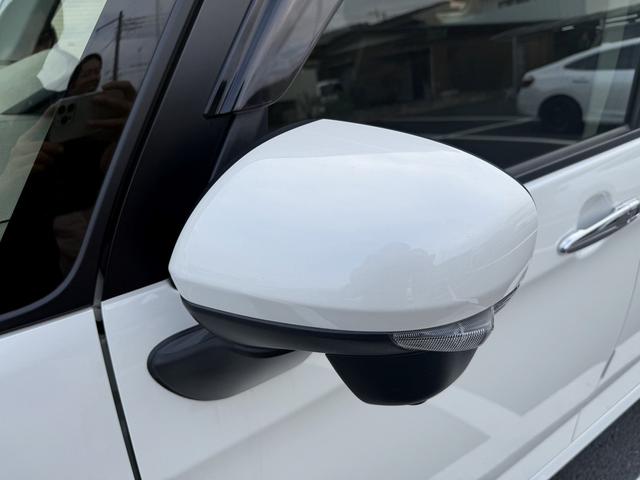 ルーミー カスタムＧ－Ｔ　両側電動スライドドア　アラウンドビューカメラ　地デジ　衝突軽減ブレーキ　クルーズコントロール　シートヒーター　ＥＴＣ２．０　ＬＥＤヘッドライト　アイドリングストップ　スマートキー　Ｂｌｕｔｏｏｔｈ接続（32枚目）