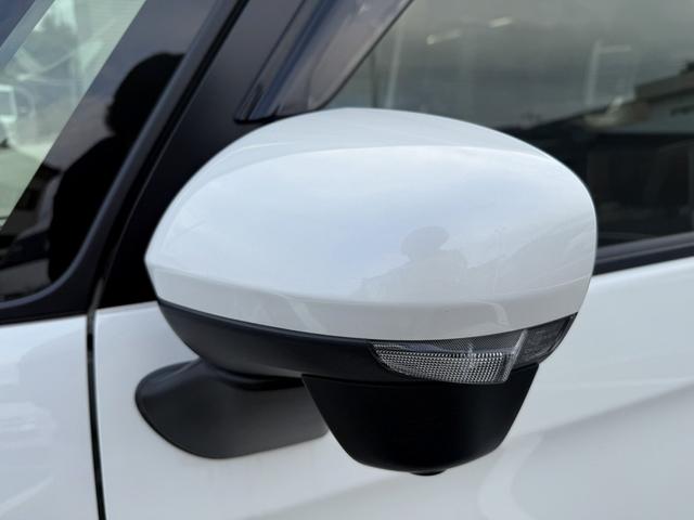 ルーミー カスタムＧ－Ｔ　両側電動スライドドア　アラウンドビューカメラ　地デジ　衝突軽減ブレーキ　クルーズコントロール　シートヒーター　ＥＴＣ２．０　ＬＥＤヘッドライト　アイドリングストップ　スマートキー　Ｂｌｕｔｏｏｔｈ接続（33枚目）