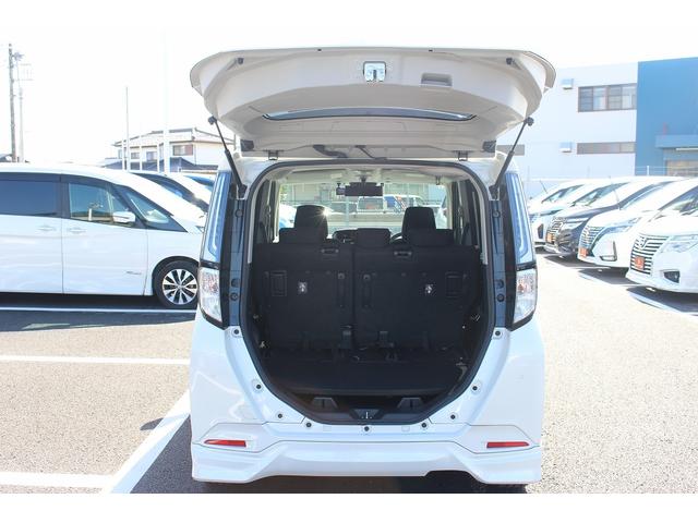 ルーミー カスタムＧ－Ｔ　モデリスタエアロ／アルパイン１０型後席モニター／アルパイン９型ナビ／アラウンドビューカメラ／地デジ／両側電動スライドドア／衝突軽減ブレーキ／レーダークルーズコントロール／ＬＥＤヘッドライト／ＥＴＣ（38枚目）