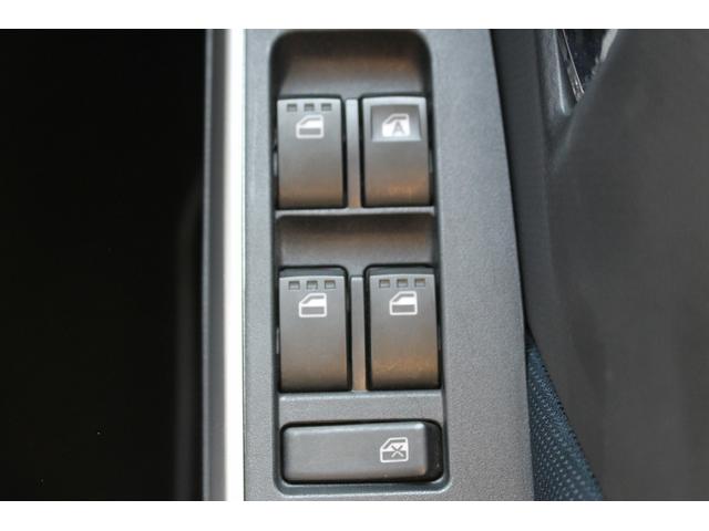 ルーミー カスタムＧ－Ｔ　モデリスタエアロ／アルパイン１０型後席モニター／アルパイン９型ナビ／アラウンドビューカメラ／地デジ／両側電動スライドドア／衝突軽減ブレーキ／レーダークルーズコントロール／ＬＥＤヘッドライト／ＥＴＣ（56枚目）