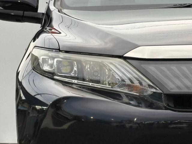 ハリアー プレミアム 4WD/社外ナビ/地デジ/クルーズコントロール/LEDヘッドライト/レザーシート/パワーシート/シートヒーター/ブルートゥースオーディオ/スマートキー/プッシュスタート/(12枚目)