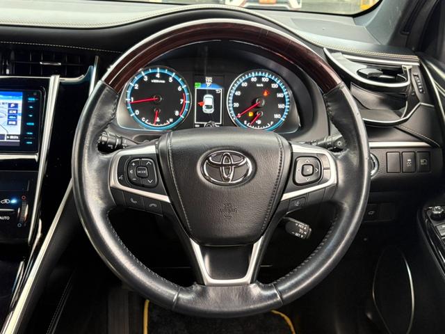 ハリアー プレミアム 4WD/社外ナビ/地デジ/クルーズコントロール/LEDヘッドライト/レザーシート/パワーシート/シートヒーター/ブルートゥースオーディオ/スマートキー/プッシュスタート/(16枚目)