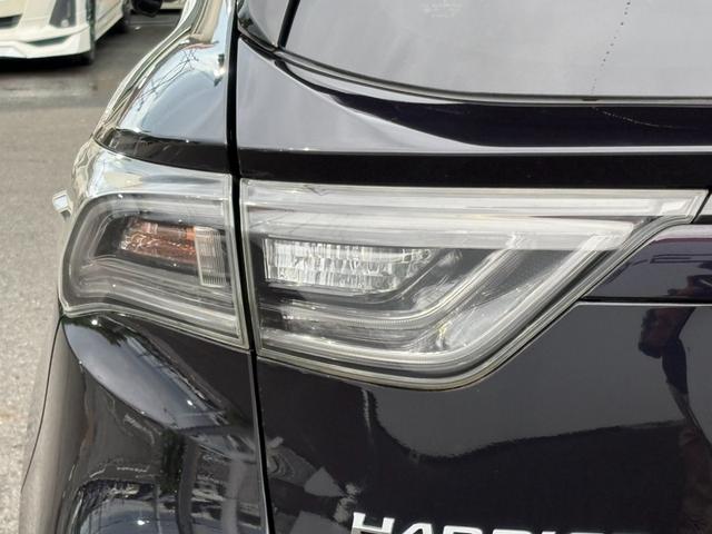 ハリアー プレミアム 4WD/社外ナビ/地デジ/クルーズコントロール/LEDヘッドライト/レザーシート/パワーシート/シートヒーター/ブルートゥースオーディオ/スマートキー/プッシュスタート/(28枚目)