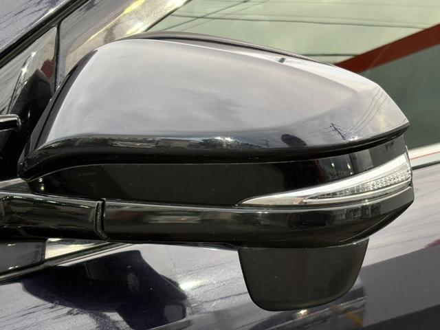 ハリアー プレミアム 4WD/社外ナビ/地デジ/クルーズコントロール/LEDヘッドライト/レザーシート/パワーシート/シートヒーター/ブルートゥースオーディオ/スマートキー/プッシュスタート/(33枚目)