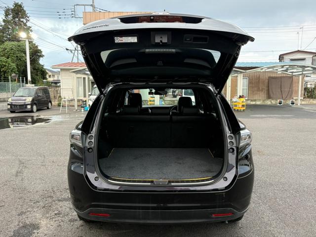 ハリアー プレミアム 4WD/社外ナビ/地デジ/クルーズコントロール/LEDヘッドライト/レザーシート/パワーシート/シートヒーター/ブルートゥースオーディオ/スマートキー/プッシュスタート/(36枚目)