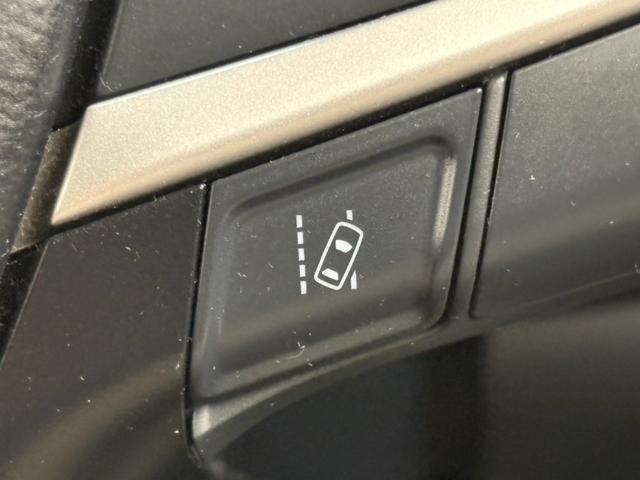 ハリアー プレミアム 4WD/社外ナビ/地デジ/クルーズコントロール/LEDヘッドライト/レザーシート/パワーシート/シートヒーター/ブルートゥースオーディオ/スマートキー/プッシュスタート/(47枚目)