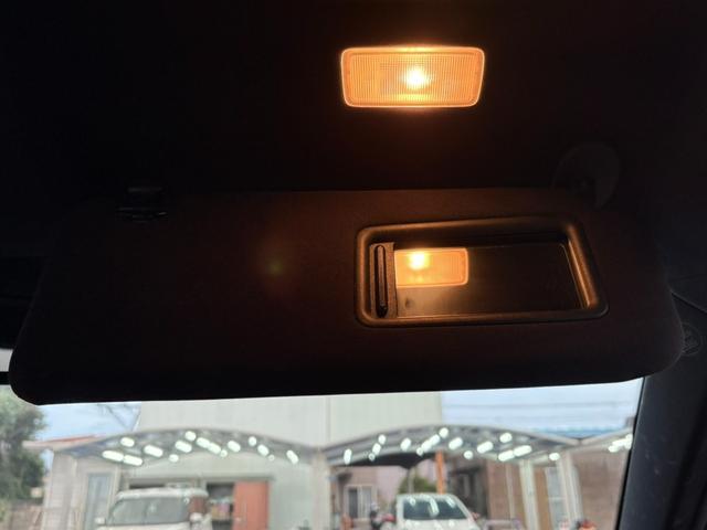 ハリアー プレミアム 4WD/社外ナビ/地デジ/クルーズコントロール/LEDヘッドライト/レザーシート/パワーシート/シートヒーター/ブルートゥースオーディオ/スマートキー/プッシュスタート/(53枚目)