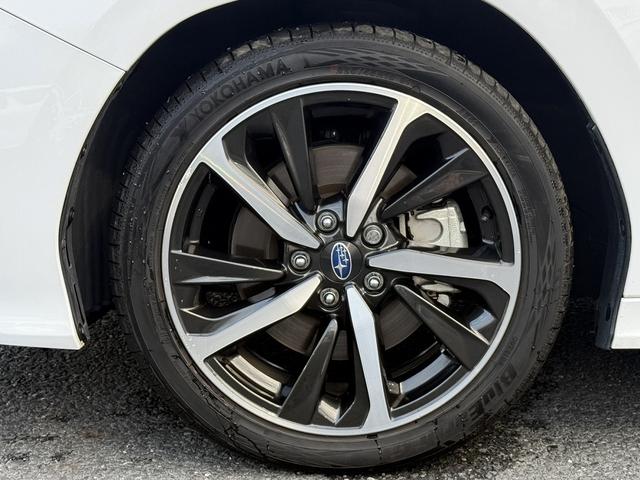 レヴォーグ GT-H EX 純正11.6型ナビ/地デジ/360度カメラ/Pリアゲート/アイサイト/衝突軽減ブレーキ/クルーズコントロール/ETC2.0/メモリ付きPシート/ブルートゥースオーディオ/スマートキー/プッシュスタート(14枚目)