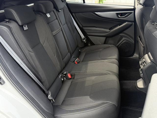 レヴォーグ GT-H EX 純正11.6型ナビ/地デジ/360度カメラ/Pリアゲート/アイサイト/衝突軽減ブレーキ/クルーズコントロール/ETC2.0/メモリ付きPシート/ブルートゥースオーディオ/スマートキー/プッシュスタート(17枚目)