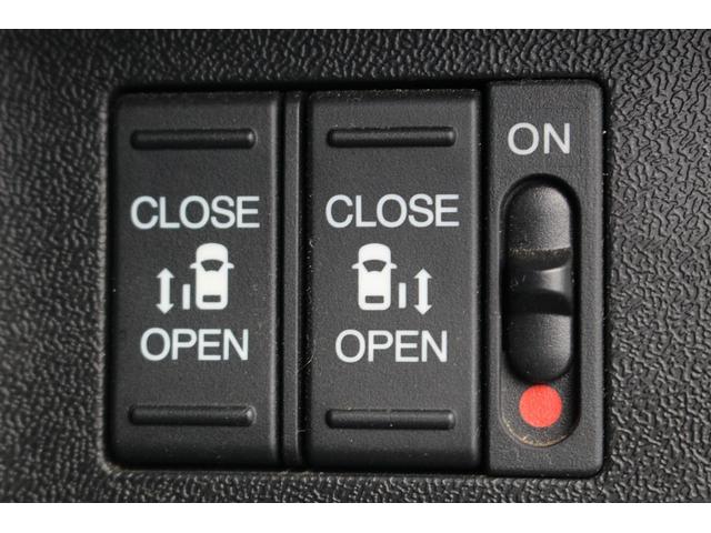 ステップワゴンスパーダ ｅ：ＨＥＶスパーダ　Ｇ・ＥＸ　ホンダセンシング　純正ナビ　後席フリップダウンモニター　フルセグ　バックカメラ　両側電動スライドドア　アダプティブクルーズコントロール　衝突被害軽減ブレーキ　運転支援システム　ＥＴＣ２．０（7枚目）