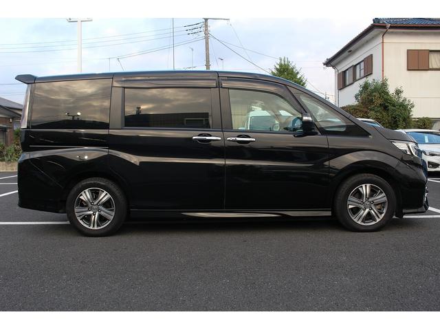 ステップワゴンスパーダ ｅ：ＨＥＶスパーダ　Ｇ・ＥＸ　ホンダセンシング　純正ナビ　後席フリップダウンモニター　フルセグ　バックカメラ　両側電動スライドドア　アダプティブクルーズコントロール　衝突被害軽減ブレーキ　運転支援システム　ＥＴＣ２．０（9枚目）