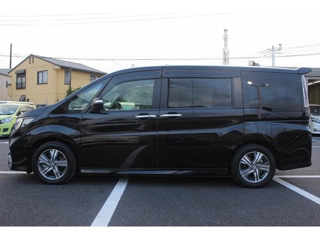 ステップワゴンスパーダ ｅ：ＨＥＶスパーダ　Ｇ・ＥＸ　ホンダセンシング　純正ナビ　後席フリップダウンモニター　フルセグ　バックカメラ　両側電動スライドドア　アダプティブクルーズコントロール　衝突被害軽減ブレーキ　運転支援システム　ＥＴＣ２．０（11枚目）
