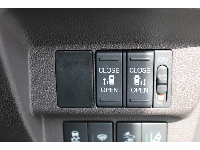 フリード＋ハイブリッド ハイブリッドＧ・ホンダセンシング　純正ナビ／地デジ／バックカメラ／両側電動スライドドア／ＬＥＤヘッドライト／レーダークルーズコントロール／ＥＴＣ／衝突軽減ブレーキ／スマートキー／プッシュスタート／（5枚目）