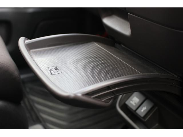 フリード＋ハイブリッド ハイブリッドＧ・ホンダセンシング　純正ナビ／地デジ／バックカメラ／両側電動スライドドア／ＬＥＤヘッドライト／レーダークルーズコントロール／ＥＴＣ／衝突軽減ブレーキ／スマートキー／プッシュスタート／（62枚目）