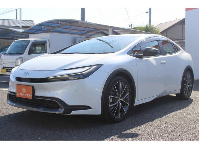 プリウス Ｇ　純正ナビ　フルセグ　バックカメラ　ブラインドスポットモニター　衝突軽減ブレーキ　アダプティブクルーズコントロール　純正１９インチアルミホイール　ＡＣ１００Ｖ電源　ビルドインＥＴＣ２．０　ＬＥＤライト（10枚目）