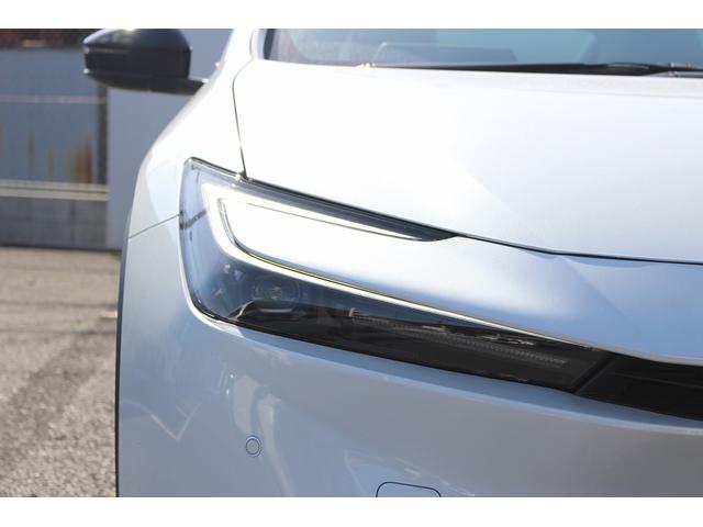 プリウス Ｇ　純正ナビ　フルセグ　バックカメラ　ブラインドスポットモニター　衝突軽減ブレーキ　アダプティブクルーズコントロール　純正１９インチアルミホイール　ＡＣ１００Ｖ電源　ビルドインＥＴＣ２．０　ＬＥＤライト（14枚目）