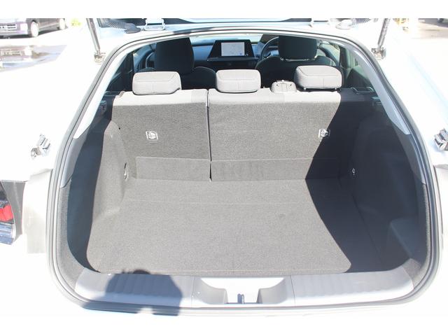 プリウス Ｇ　純正ナビ　フルセグ　バックカメラ　ブラインドスポットモニター　衝突軽減ブレーキ　アダプティブクルーズコントロール　純正１９インチアルミホイール　ＡＣ１００Ｖ電源　ビルドインＥＴＣ２．０　ＬＥＤライト（28枚目）