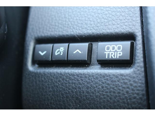 プリウス Ｇ　純正ナビ　フルセグ　バックカメラ　ブラインドスポットモニター　衝突軽減ブレーキ　アダプティブクルーズコントロール　純正１９インチアルミホイール　ＡＣ１００Ｖ電源　ビルドインＥＴＣ２．０　ＬＥＤライト（47枚目）