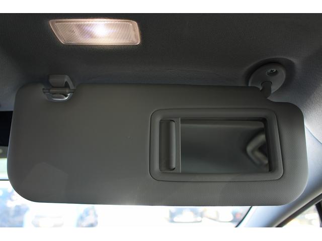 プリウス Ｇ　純正ナビ　フルセグ　バックカメラ　ブラインドスポットモニター　衝突軽減ブレーキ　アダプティブクルーズコントロール　純正１９インチアルミホイール　ＡＣ１００Ｖ電源　ビルドインＥＴＣ２．０　ＬＥＤライト（68枚目）