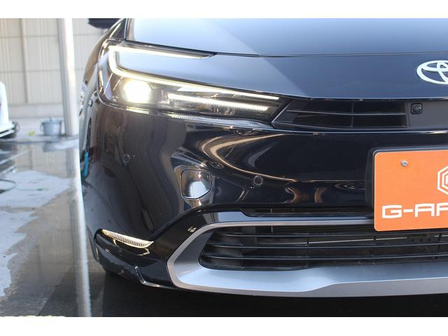 プリウス Ｚ　パノラマルーフ　純正ディスプレイ　フルセグ　バックカメラ　ブラインドスポットモニター　衝突軽減ブレーキ　シートエアコン　シートヒーター　ステアリングヒーター　アダプティブクルーズコントロール　ＬＥＤ（12枚目）