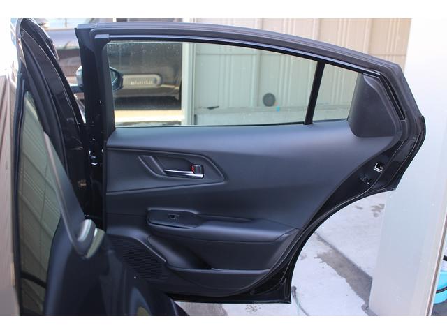 プリウス Ｚ　パノラマルーフ　純正ディスプレイ　フルセグ　バックカメラ　ブラインドスポットモニター　衝突軽減ブレーキ　シートエアコン　シートヒーター　ステアリングヒーター　アダプティブクルーズコントロール　ＬＥＤ（23枚目）