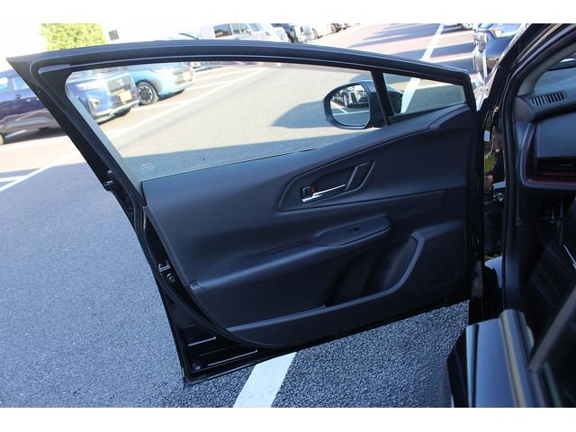 プリウス Ｚ　パノラマルーフ　純正ディスプレイ　フルセグ　バックカメラ　ブラインドスポットモニター　衝突軽減ブレーキ　シートエアコン　シートヒーター　ステアリングヒーター　アダプティブクルーズコントロール　ＬＥＤ（28枚目）