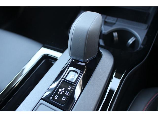 プリウス Ｚ　パノラマルーフ　純正ディスプレイ　フルセグ　バックカメラ　ブラインドスポットモニター　衝突軽減ブレーキ　シートエアコン　シートヒーター　ステアリングヒーター　アダプティブクルーズコントロール　ＬＥＤ（58枚目）