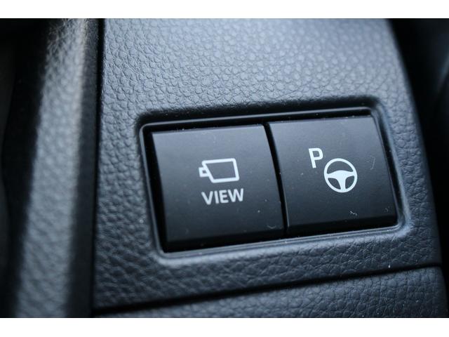 プリウス Ｚ　パノラマルーフ　純正ディスプレイ　フルセグ　バックカメラ　ブラインドスポットモニター　衝突軽減ブレーキ　シートエアコン　シートヒーター　ステアリングヒーター　アダプティブクルーズコントロール　ＬＥＤ（65枚目）
