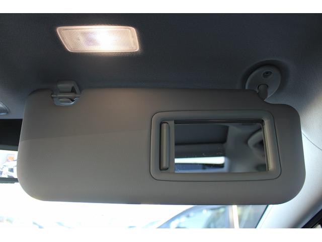 プリウス Ｚ　パノラマルーフ　純正ディスプレイ　フルセグ　バックカメラ　ブラインドスポットモニター　衝突軽減ブレーキ　シートエアコン　シートヒーター　ステアリングヒーター　アダプティブクルーズコントロール　ＬＥＤ（66枚目）