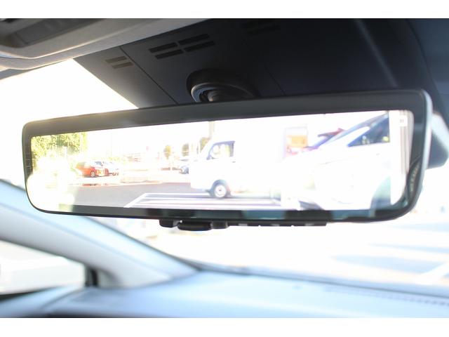 プリウス Ｚ　パノラマルーフ　純正ディスプレイ　フルセグ　バックカメラ　ブラインドスポットモニター　衝突軽減ブレーキ　シートエアコン　シートヒーター　ステアリングヒーター　アダプティブクルーズコントロール　ＬＥＤ（67枚目）