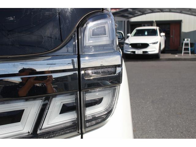 ヴェルファイア ２．５Ｚ　Ｇエディション　ワンオーナー　社外９インチナビ　１３インチ後席モニター　フルセグ　バックカメラ　両側電動スライドド　パワーシート　パワーテールゲート　アダプティブクルーズコントロール　シートエアコン　シートヒーター（14枚目）