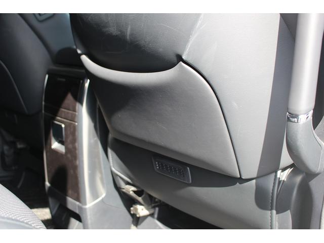 ヴェルファイア ２．５Ｚ　Ｇエディション　ワンオーナー　社外９インチナビ　１３インチ後席モニター　フルセグ　バックカメラ　両側電動スライドド　パワーシート　パワーテールゲート　アダプティブクルーズコントロール　シートエアコン　シートヒーター（52枚目）