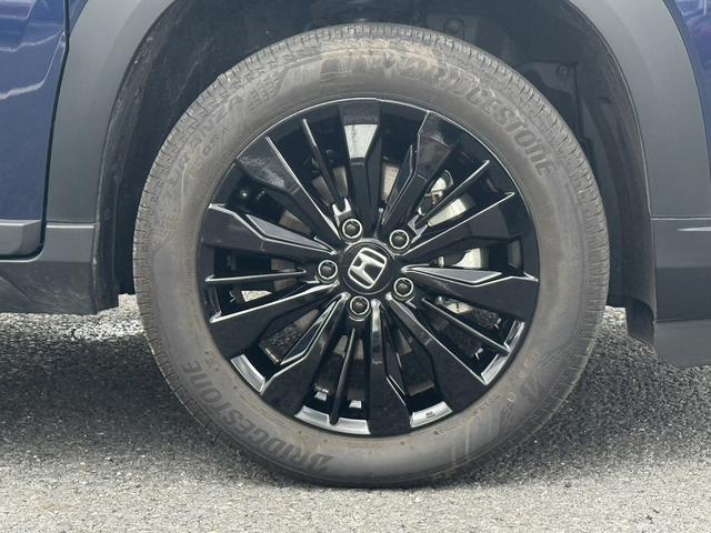 ＷＲ－Ｖ Ｚ　ブラックスタイル　Ｒ７登録／純正９型ナビ／地デジ／Ｂカメラ／衝突軽減／レーダークルーズコントロール／ＥＴＣ／ＬＥＤ／シートヒーター／ステアリングヒーター／スマートキー／プッシュスタート／（30枚目）