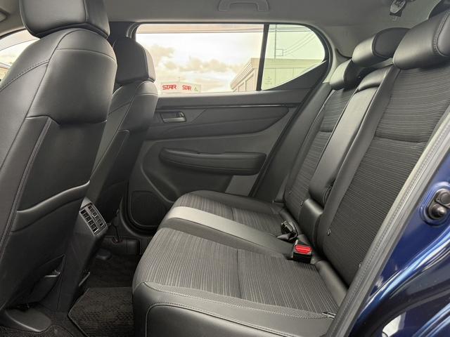 ＷＲ－Ｖ Ｚ　ブラックスタイル　Ｒ７登録／純正９型ナビ／地デジ／Ｂカメラ／衝突軽減／レーダークルーズコントロール／ＥＴＣ／ＬＥＤ／シートヒーター／ステアリングヒーター／スマートキー／プッシュスタート／（42枚目）