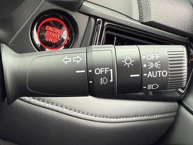 ＷＲ－Ｖ Ｚ　ブラックスタイル　Ｒ７登録／純正９型ナビ／地デジ／Ｂカメラ／衝突軽減／レーダークルーズコントロール／ＥＴＣ／ＬＥＤ／シートヒーター／ステアリングヒーター／スマートキー／プッシュスタート／（52枚目）