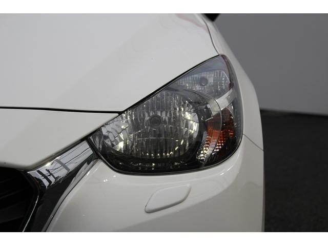 デミオ １５Ｓ　純正ナビ　バックカメラ　衝突被害軽減ブレーキ　障害物センサー　プッシュスタート　スマートキー　ＭＴモード付ＡＴ　禁煙車　電動格納ミラー　オートエアコン　ＬＥＤヘッドライト（12枚目）